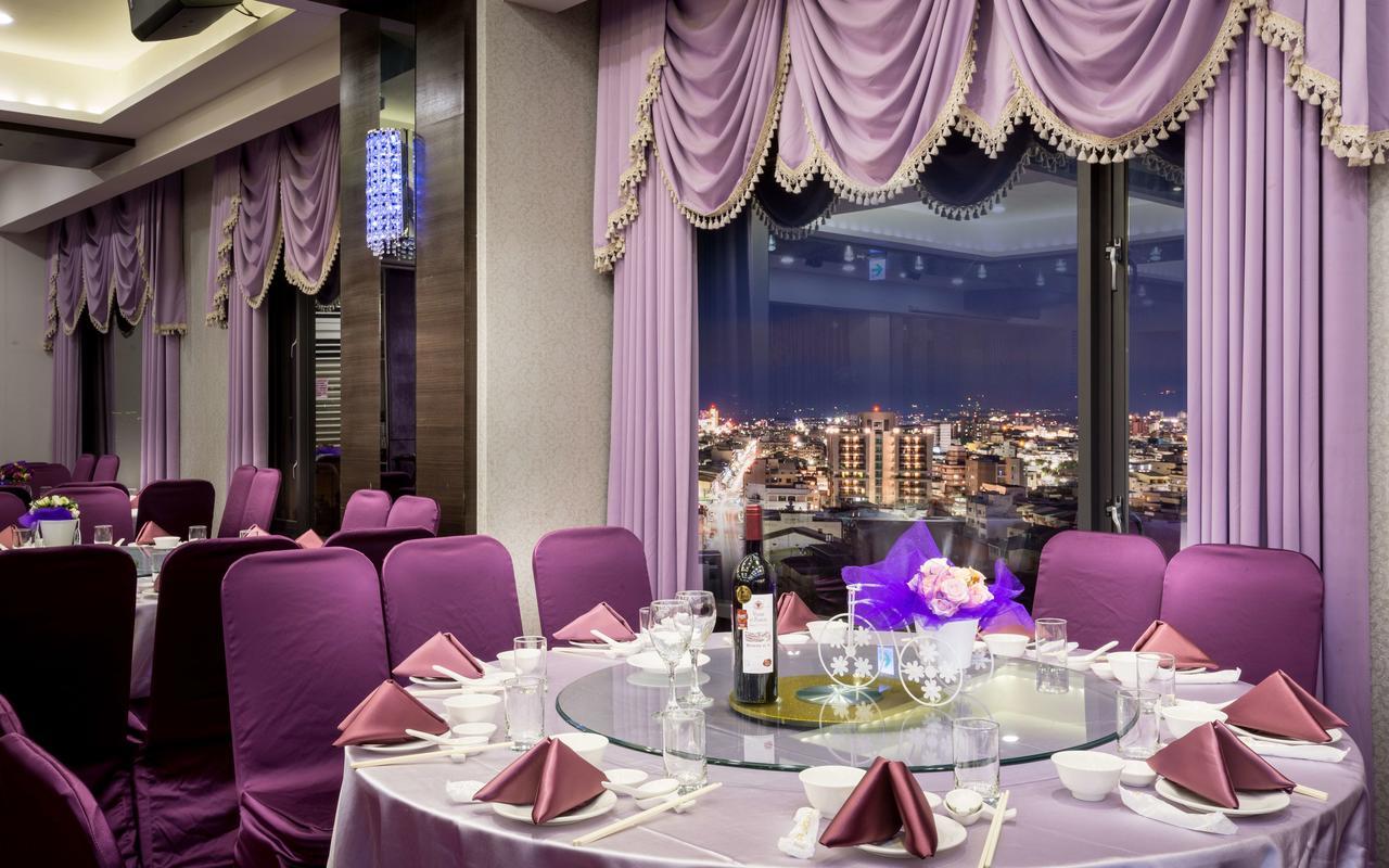 Royal Chiayi Hotel Exterior photo